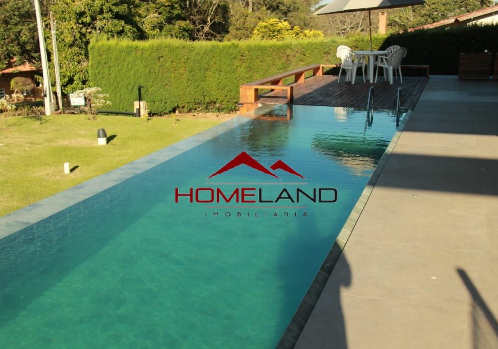 HL419 - Piscina