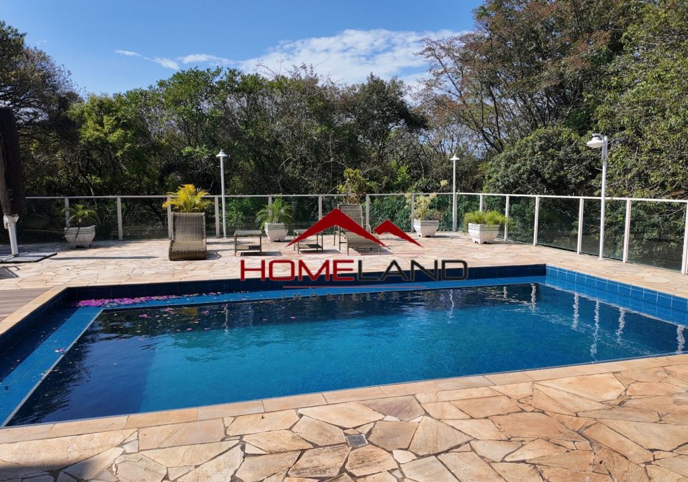 hl449 - piscina