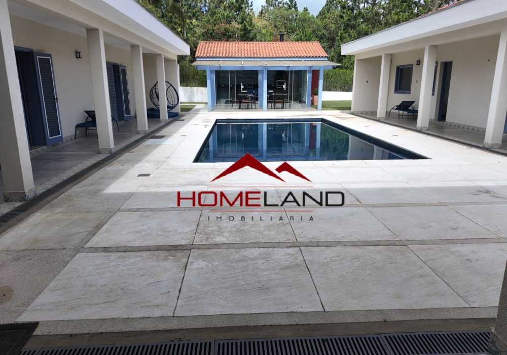 hl451 - piscina